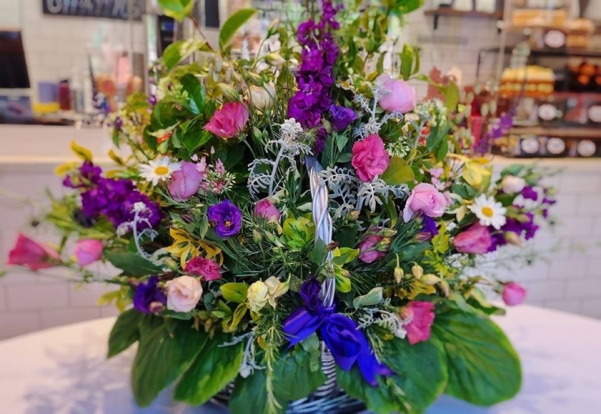 Fresh flowers at the Tea Rooms